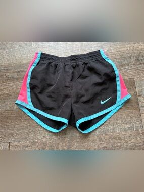 🌸$10 SALE 🌸Nike Black Athletic Shorts with Teal and Pink Accents size 4T